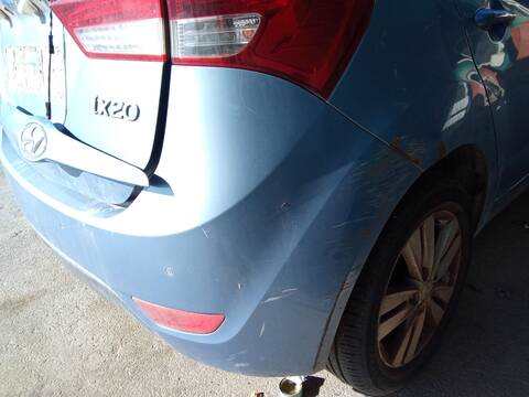 Foto 3ª: Paragolpes Trasero Hyundai ix20 1.6 125CV 92KW [G4FC] (2021)