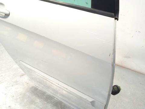Foto 2ª: Puerta Trasera Derecha Peugeot 308 1.6 HDI FAP 112CV 82KW [9H05] (2012)
