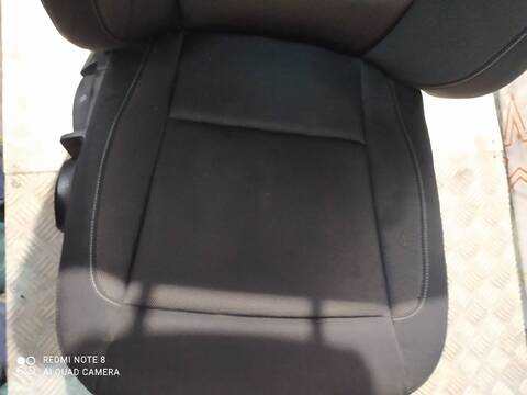 Foto 2ª: Asientos Traseros Bmw Serie 1 114 120D BERLINA 177CV 130KW [N47D20A] (2008)
