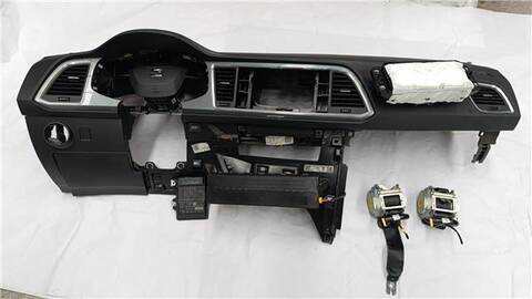 Salpicadero Seat Ateca 1.0 ERENCE [1 0 LTR. - 85 KW TSI] 116CV