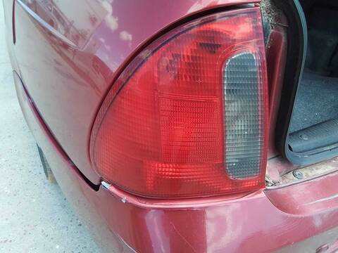 Piloto Trasero Izquierdo Mg 45 1.6 16V CAT 109CV 80KW SERIE 45 RT)