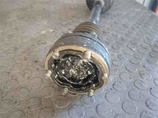 Foto 3ª: Transmision Delantera Izquierda Volkswagen Polo 64 1.9 D [AEF]