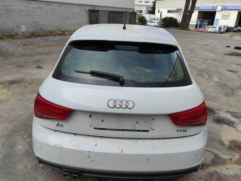 Foto 2ª: Portón Audi A1 CZCA (2016)