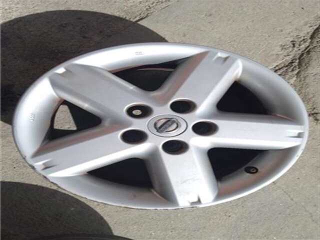 Foto 3ª: LLanta Chapa Nissan X-Trail 2.2 DCI 4X4 (T30)(06.2001-_) [YD22DDTi]