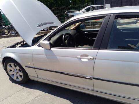 Foto 4ª: Puerta Delantera Izquierda Bmw Serie 3 315 320D BERLINA 136CV 100KW [204D1D] (2006)
