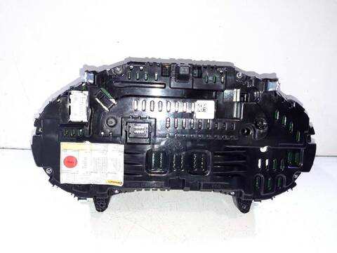 Foto 3ª: Cuadro de Instrumentos Mercedes Clase V 200 2.1 CDI CAT 136CV 100KW (2014)