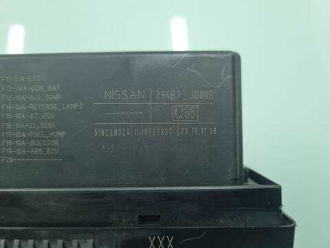 Foto 2ª: Caja Reles Fusibles Nissan Qashqai GASOLINA (2009)