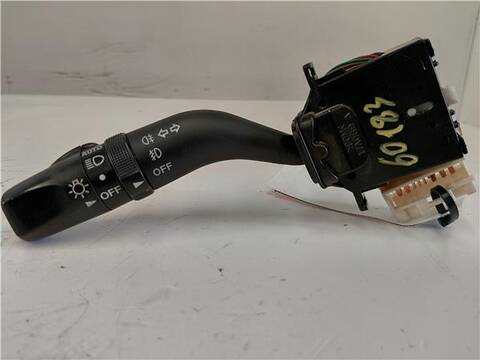 Foto 1ª: Mando Multifuncion Mazda 6 2.0 DI BERLINA 121CV 89KW [D/ RF] (2006)