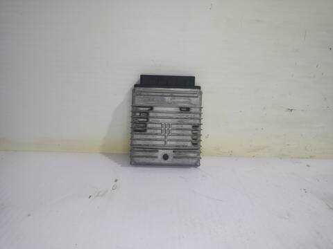 Centralita Motor ECU Ford Mondeo GHIA 06.2003 ) D) BERLINA 131CV 96KW