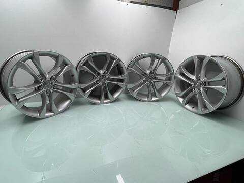 Juego LLantas Audi Q3 ATTRACTION QUATTRO 150CV 110KW