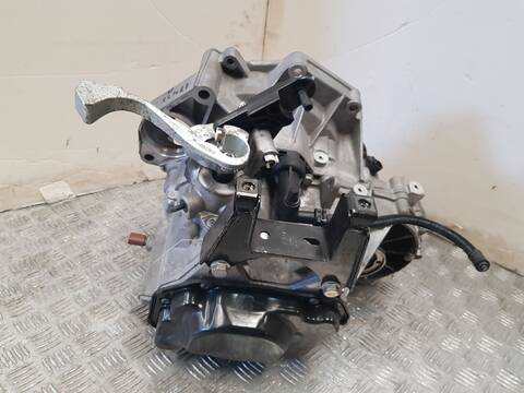 Foto 3ª: Caja Cambios Volkswagen Polo 1.4 6R1) 85CV 63KW [CGGB] (2010)