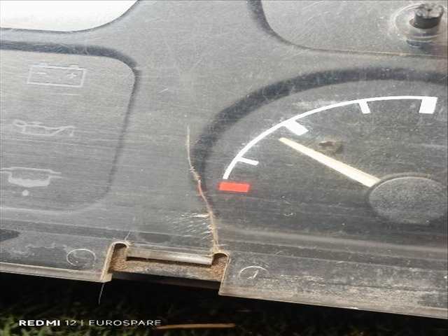 Foto 2ª: Cuadro de Instrumentos Nissan Trade 3.0 TD 100 [BD30T] (1999)