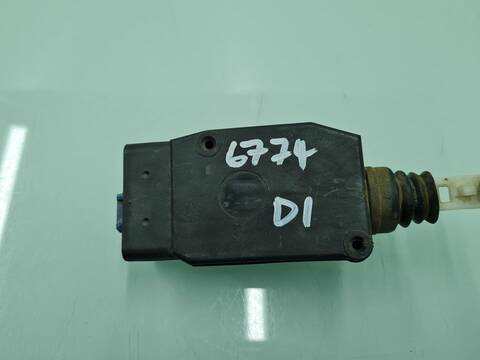 Foto 1ª: Cierre Centralizado Delantero Izquierdo Land Rover Defender 2.4 TD4 122CV 90KW [HPCR] (2007)