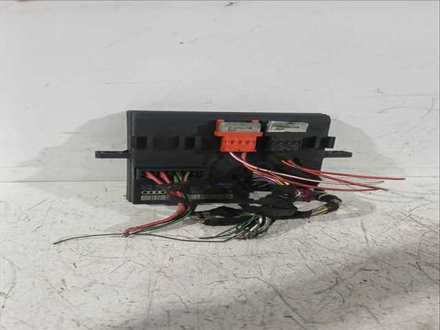 Foto 3ª: Centralita Motor ECU Audi A4 1.9 TDI 130CV 96KW [AVF,AWX] (2001)