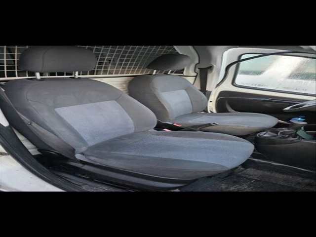 Asiento Delantero Derecho Peugeot Bipper BASICO 75CV 55KW