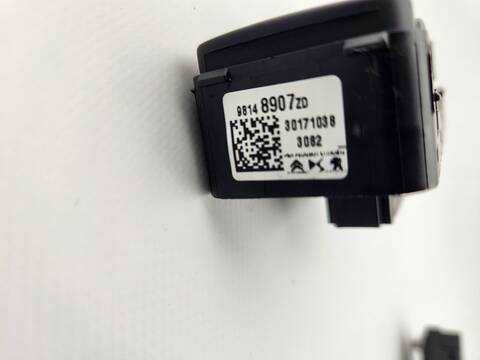 Foto 2ª: Botonera Elevalunas Citroen C5 1.6 PLUG-IN FEEL 150CV [5G06] (2024)