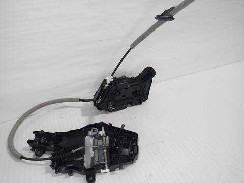 Foto 2ª: Cerradura Puerta Trasera Derecha Volkswagen Touran ADVANCE BMT 110CV 81KW [CRKB] (2016)