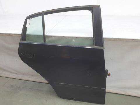 Foto 3ª: Puerta Trasera Derecha Volkswagen Golf 2.0 TDI 110CV [CBDC] (2008)