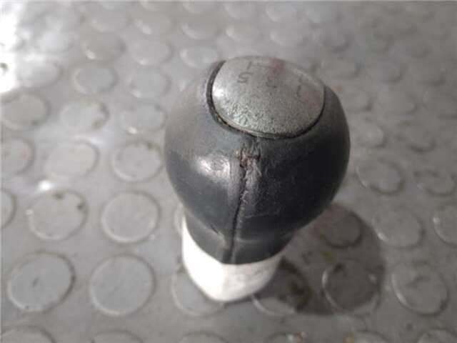 Foto 2ª: Palanca de Cambio Toyota Avensis 2.0 D-4D [1CD-FTV]