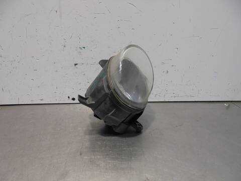 Foto 4ª: Faro Antiniebla Delantero Derecho Audi A4 BASICO AVANT 143CV 105KW [CAG] (2008)