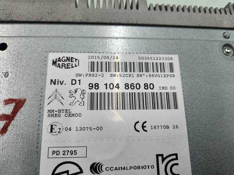 Foto 4ª: Sistema GPS Citroen C4 FEEL EDITION PICASSO 120CV 88KW [BH01] (2015)