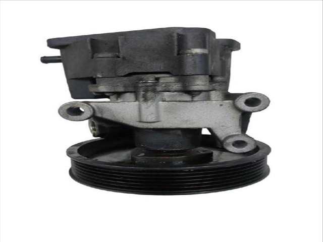 Foto 2ª: Bomba de Direccion Mercedes Vito 109 CDI 639.601 639.603 639.605) 88CV (2003)
