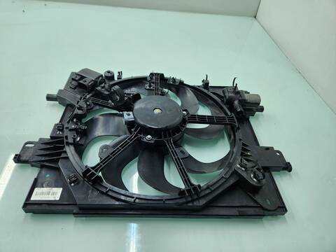 Foto 2ª: Electroventilador Renault Express ADVANCE 95CV 70KW [K9K872] (2021)