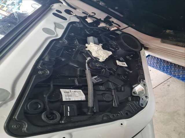 Elevalunas Eléctrico Delantero Izquierdo Mercedes Clase CLA 200 1.3 GASOLINA M282.914 C118 118.387)