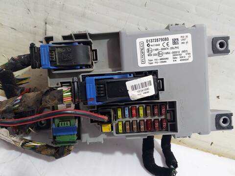 Foto 2ª: Caja Reles Fusibles Peugeot Bipper BASIS 75CV 55KW (2013)