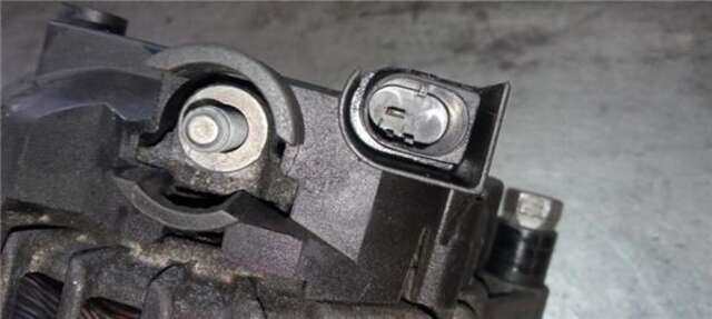 Foto 3ª: Alternador Ford C Max 1.6 EDITION [1.6 LTR. - 85 KW TDCI CAT] (CB7)(2010 _)