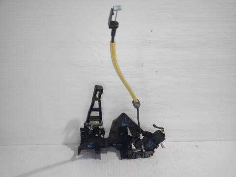 Foto 2ª: Cerradura Puerta Delantera Izquierda Ford Focus TREND 101CV [HWDA] (2004)