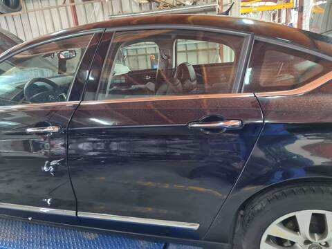 Puerta Trasera Izquierda Citroen C5 EXCLUSIVE BERLINA 140CV 103KW