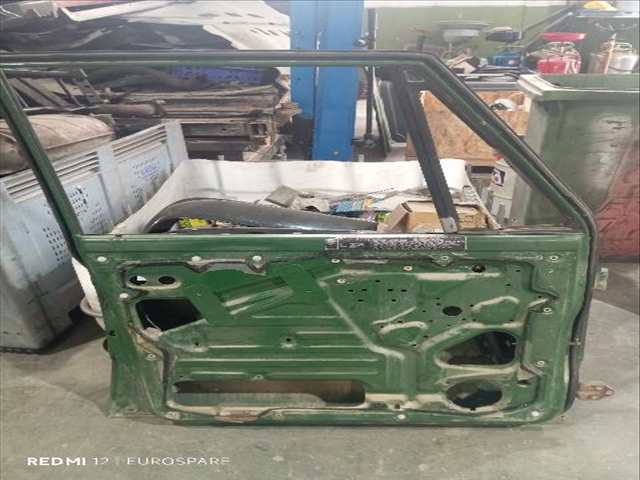 Foto 3ª: Puerta Delantera Izquierda Mitsubishi Pajero 2.6 G L042 CABRIO [4G54] (1984)