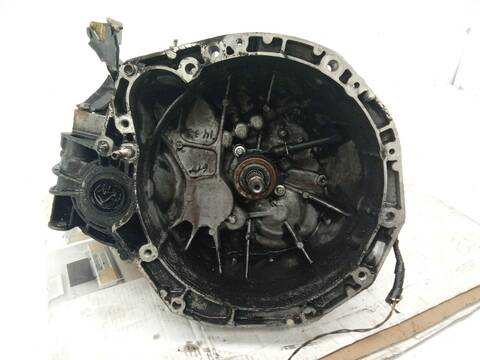 Foto 1ª: Caja Cambios Renault Megane 1.9 DCI BM0G CM0G) 120CV 88KW II BM0/1_ CM0/1_) [F9Q 800] (2004)