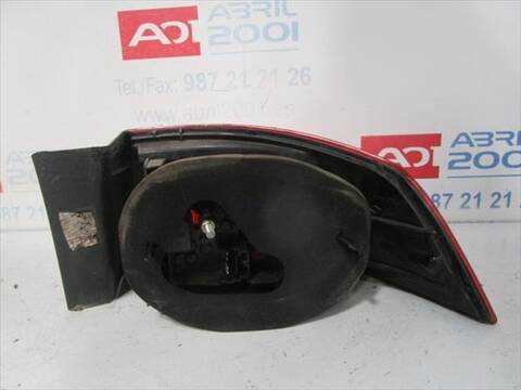 Foto 2ª: Piloto Trasero Izquierdo Renault Laguna 1.9 DCI BG1V) 130CV 96KW [D/ F9Q 17] (2006)