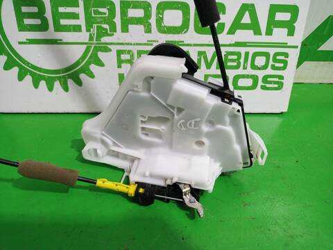 Foto 3ª: Cerradura Puerta Delantera Derecha Nissan Qashqai 1.3 DIG-T 140CV 103KW [HR13DDT] (2022)