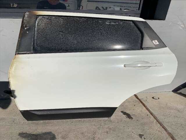 Puerta Trasera Izquierda Nissan Qashqai 2.0 DCI 150CV/110KW