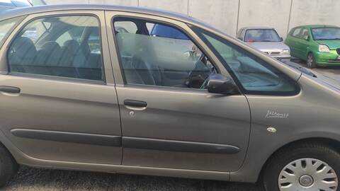 Puerta Delantera Derecha Citroen Xsara 9HX PICASSO