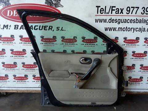 Foto 3ª: Puerta Delantera Izquierda Renault Megane AUTHENTIQUE 1.5 DCI DIESEL 106CV (2002)