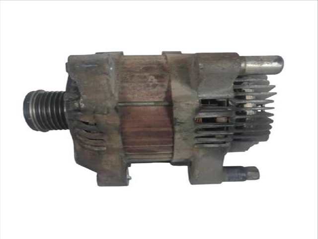 Foto 2ª: Alternador Peugeot 407 2.0 HDI 135 (2004)