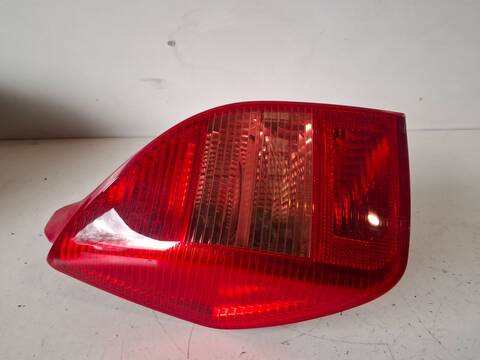 Foto 2ª: Piloto Trasero Izquierdo Citroen C2 8HZ (2005)