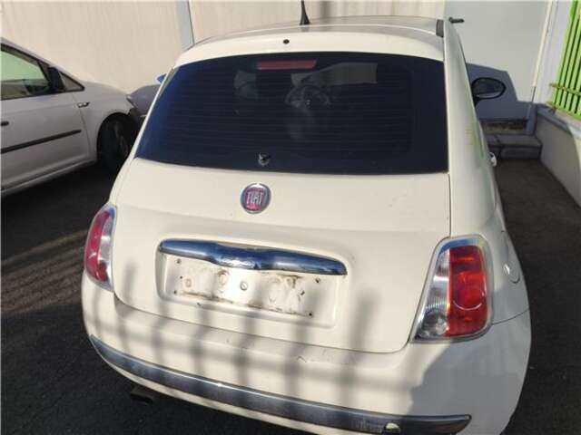 Portón Fiat 500 1.3 BY DIESEL [1.3 LTR. - 55 KW 16V JTD CAT]