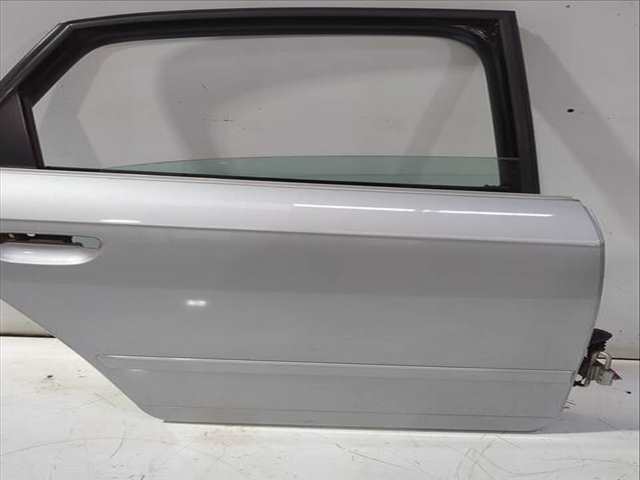 Foto 2ª: Puerta Trasera Derecha Seat Exeo 1.8 TSI 120CV 88KW [CDHA] (2012)