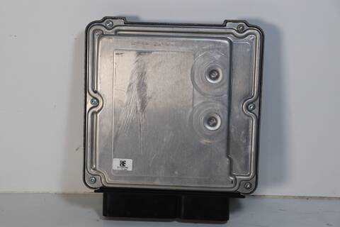 Foto 2ª: Centralita Motor ECU Volkswagen Touareg TDI R5 174CV 128KW (2006)