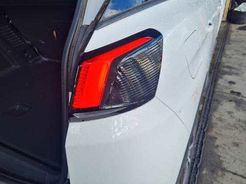 Foto 3ª: Piloto Trasero Derecho Peugeot 3008 1.5 BLUEHDI 130 131CV 96KW [YH01] (2020)
