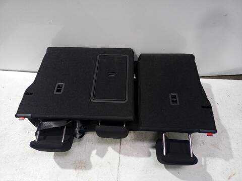 Foto 3ª: Asientos Traseros Volkswagen T-Roc BASIS 110CV [DLAA] (2021)