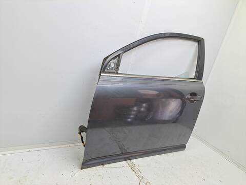 Foto 3ª: Puerta Delantera Izquierda Toyota Avensis 1.8 16V CAT BERLINA 129CV 95KW [1ZZFE] (2005)
