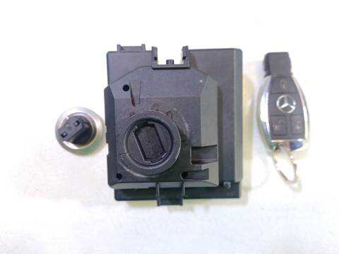 Foto 3ª: Motor de Arranque Mercedes Clase C 160 AMG C 63 205.286) 476CV 350KW [177980] (2015)