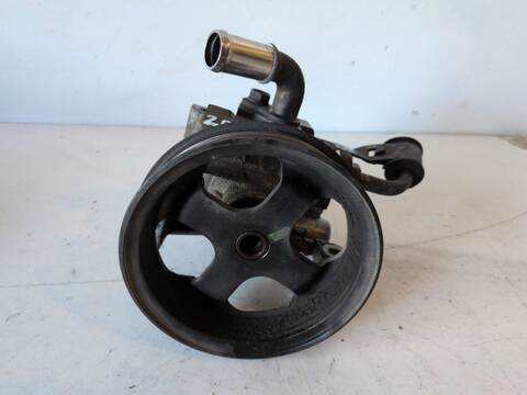 Bomba de Direccion Ford Transit FURGON FT 200S BASE 2009 ) 75CV
