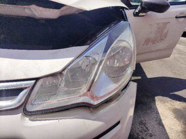 Faro Izquierdo Citroen C3 1.4 HDI II COMERCIAL
